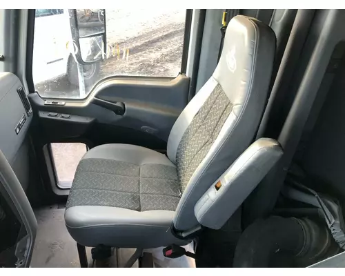 Mack CXU Seat (non-Suspension)