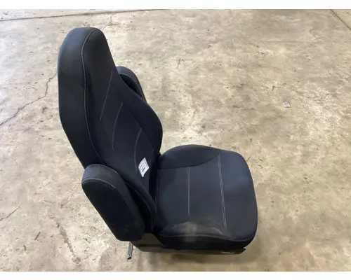Mack CXU Seat (non-Suspension)