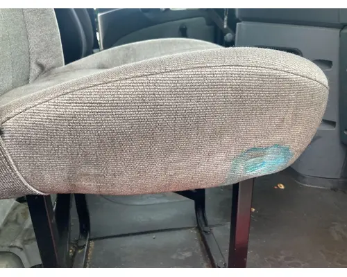 Mack CXU Seat (non-Suspension)