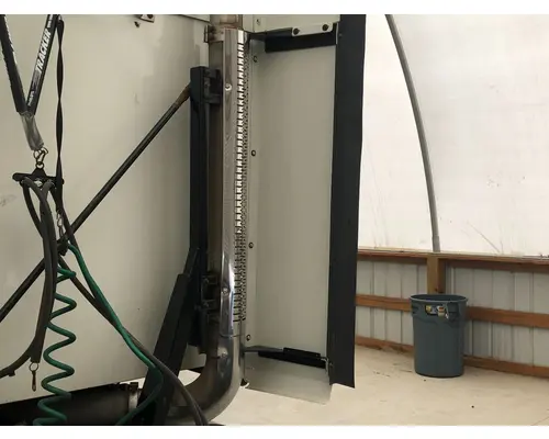 Mack CXU Sleeper Fairing