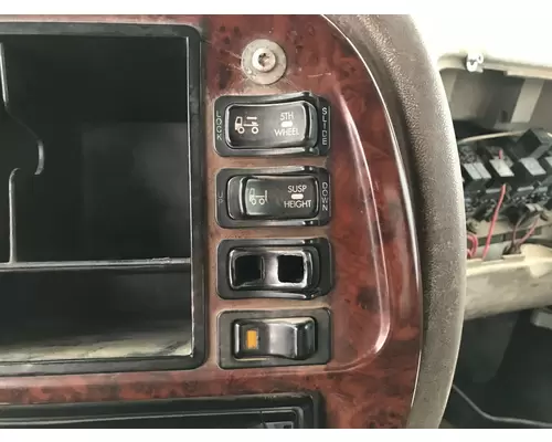 Mack CX Dash Panel