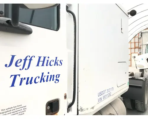 Mack CX Grab Handle