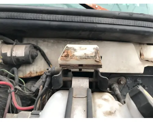 Mack CX Hood Rest