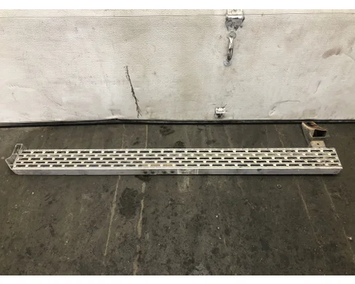 Mack CX Step (Fuel Tank, Fairing