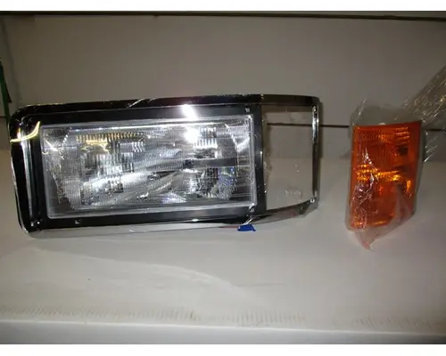 Headlamp Assembly MACK CH612 1988-2005 LKQ Thompson Motors - Wykoff