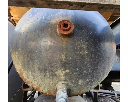 Air Tank Mack CH612 Complete Recycling Group LLC