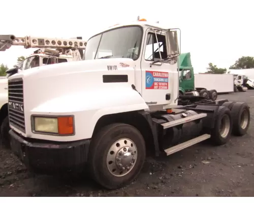 Cab MACK CH613 LKQ Heavy Truck Maryland