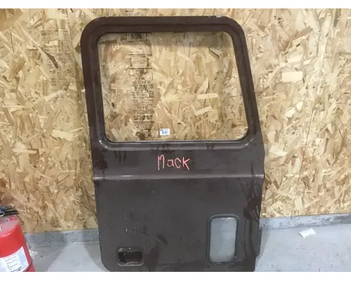 Door Assembly, Front MACK CH613 Hagerman Inc.