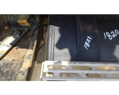 Fuel Tank Strap/Hanger MACK CH613 B &amp; W  Truck Center