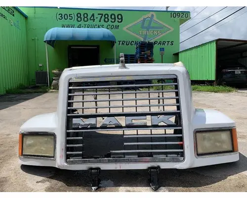 Hood MACK CH613 4-trucks Enterprises LLC