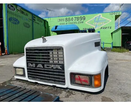 Hood MACK CH613 4-trucks Enterprises LLC