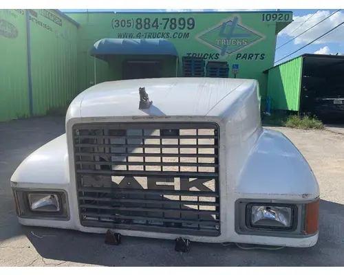 Hood MACK CH613 4-trucks Enterprises LLC