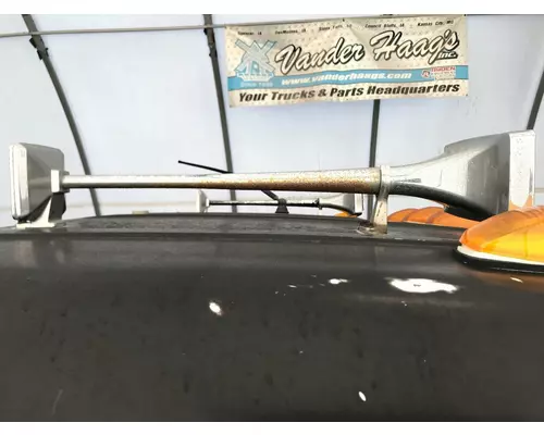 Horn Mack CH Vander Haags Inc Cb