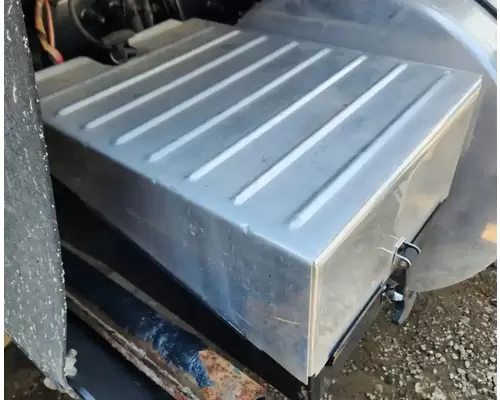 Battery Box Mack CHN613 Complete Recycling Group LLC