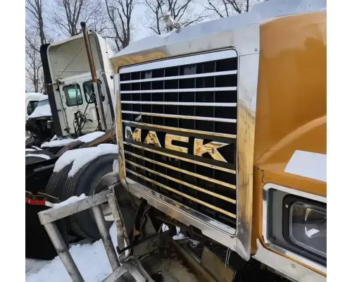 Grille Mack CHU613 Complete Recycling