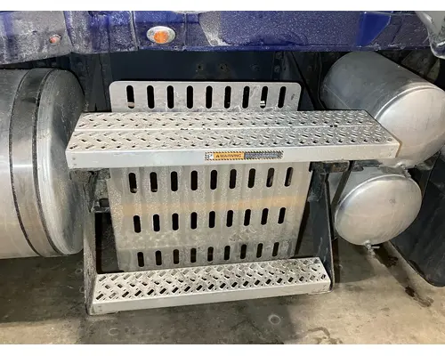 Brackets, Misc. Mack CHU Vander Haags Inc Sf