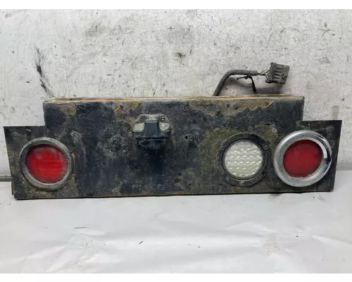 Tail Panel Mack CHU Vander Haags Inc Sf