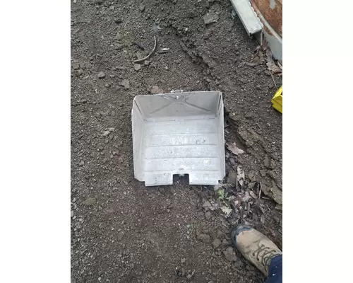 Battery Box MACK CL713 Truck Salvage International Inc