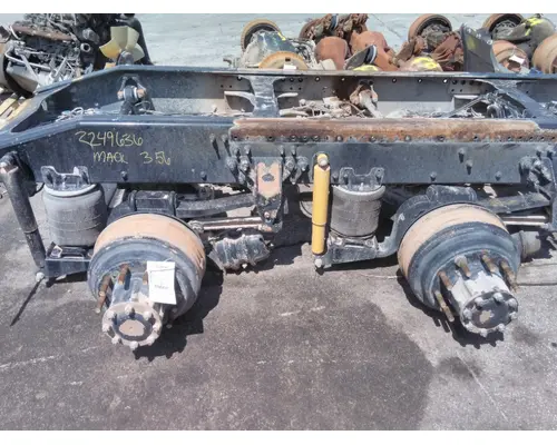 Rears (Matched Set) MACK CRD150RTBD LKQ Heavy Truck - Goodys