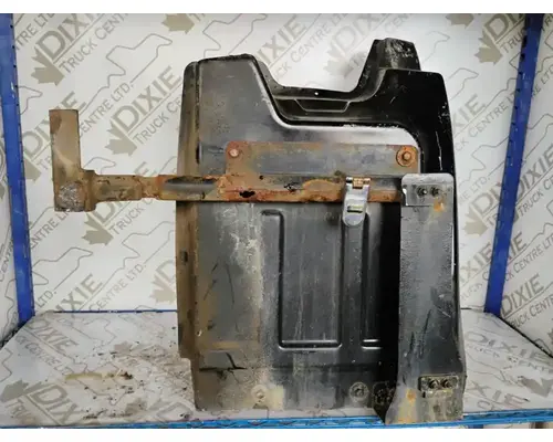 Fender Extension Mack CTP713 Dixie Truck Centre