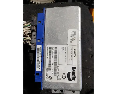 ECM (Brake & ABS) MACK CV713 GRANITE Truck Salvage International Inc