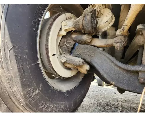 Spindle / Knuckle, Front Mack CV713 Granite Complete Recycling Group LLC