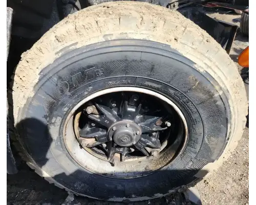 Spindle / Knuckle, Front Mack CV713 Granite Complete Recycling Group LLC