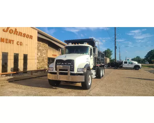 Complete Vehicle Mack CV713 Bobby Johnson Equipment Co., Inc.