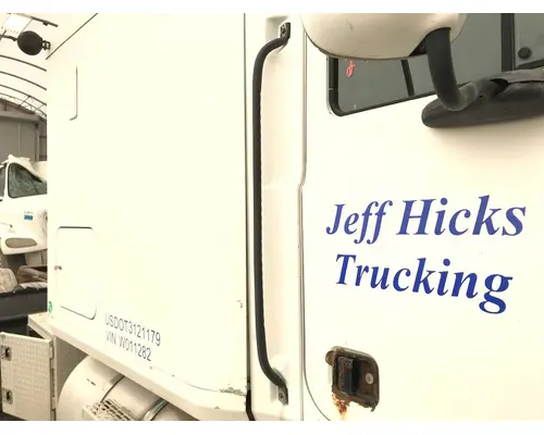 Body Parts, Misc. MACK CX613 VISION Vander Haags Inc Cb