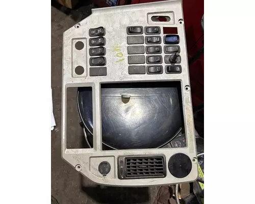 Dash Panel MACK CX613 VISION 2679707 Ontario Inc