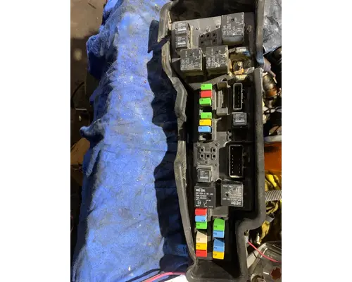 Fuse Box MACK CX613 VISION Truck Salvage International Inc