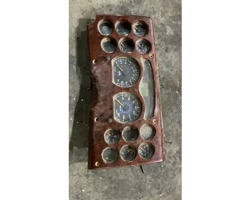 Instrument Cluster MACK CX613 VISION Truck Salvage International Inc