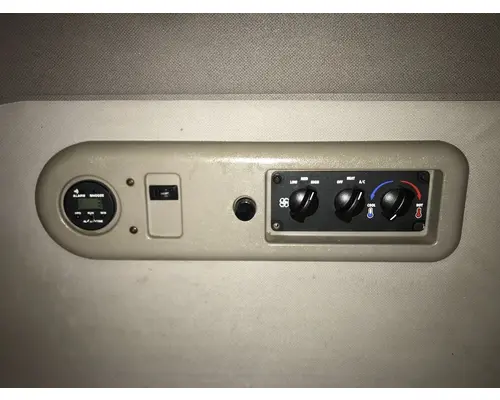 Sleeper MACK CX613 VISION Vander Haags Inc Cb