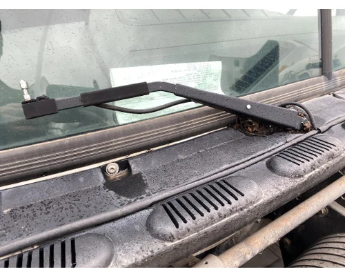 Sawyer Auto Wiper Arm – Direct Fit For 2008-2018 Mack GU7, Steel Construction