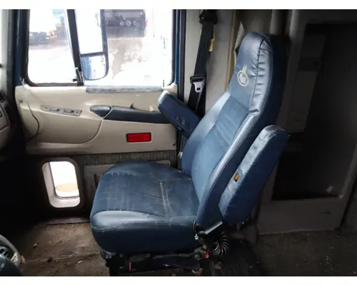 Seat, Front MACK CX613 LKQ Heavy Truck - Goodys