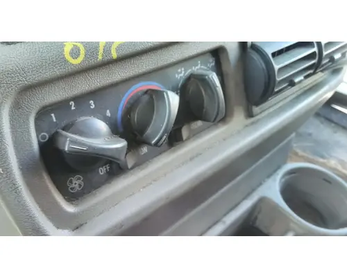 Temperature Control MACK CX613 LKQ Heavy Truck - Goodys