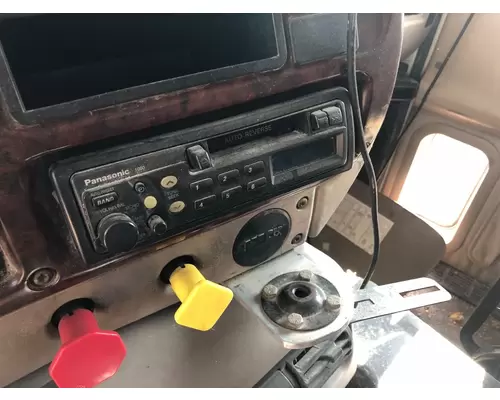 Radio Mack CX Vander Haags Inc Sp