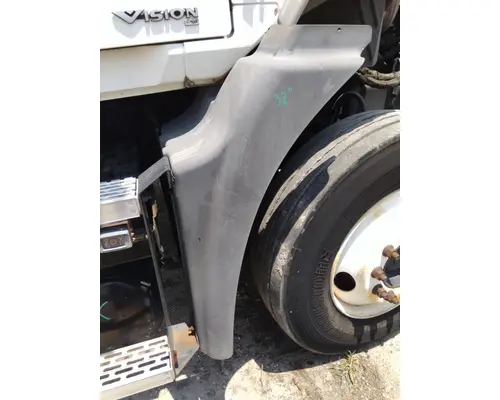 Fender Extension MACK CXN612 LKQ Heavy Truck - Tampa