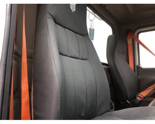 Seat, Front MACK CXN612 LKQ Heavy Truck - Goodys