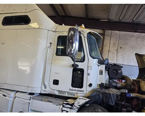 Door Assembly, Front Mack CXN613 Bobby Johnson Equipment Co., Inc.