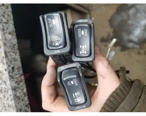 Interior Parts, Misc. Mack CXN613 Casey's Truck Salvage World