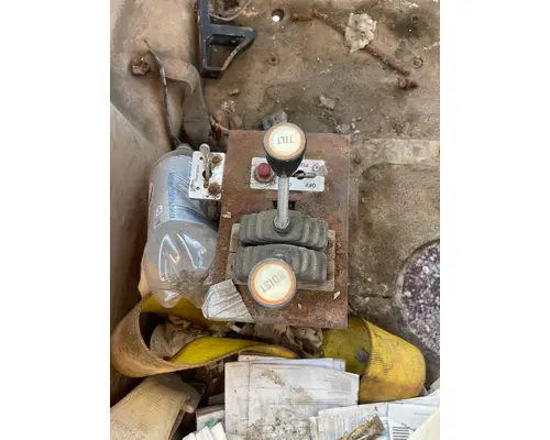 PTO MACK CXN613 Truck Salvage International Inc