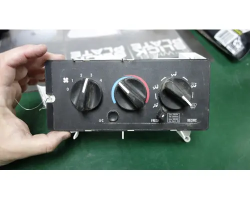 Temperature Control MACK CXN613 Sam's Riverside Truck Parts Inc