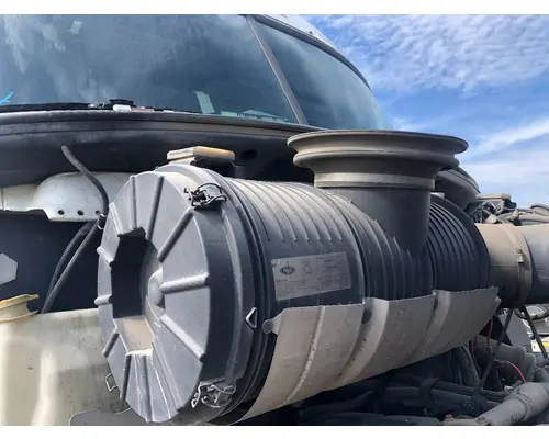 Air Cleaner Mack CXN Vander Haags Inc Sp