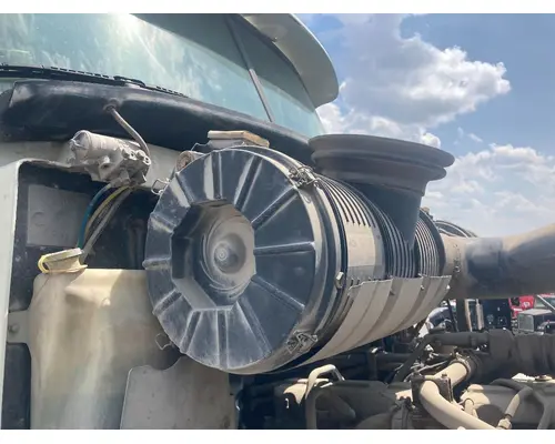 Air Cleaner Mack CXN Vander Haags Inc Kc