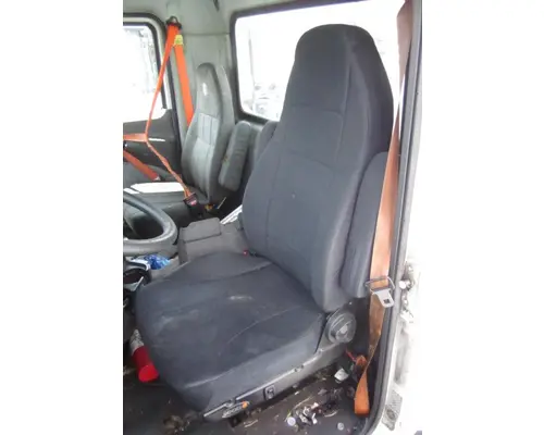 Seat, Front MACK CXP612 LKQ Heavy Truck Maryland