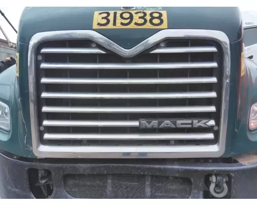 Grille MACK CXU612 2012-2018 LKQ Wholesale Truck Parts