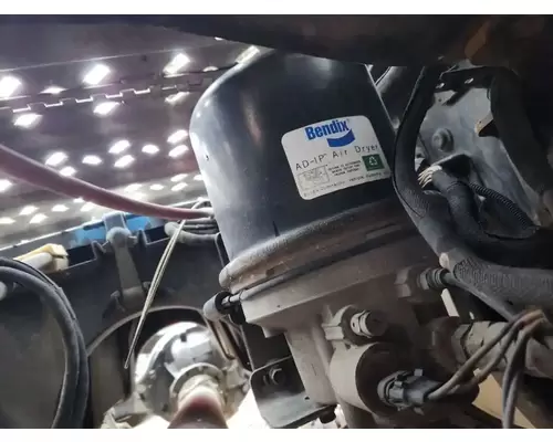 Air Dryer Mack CXU612 Complete Recycling Group LLC