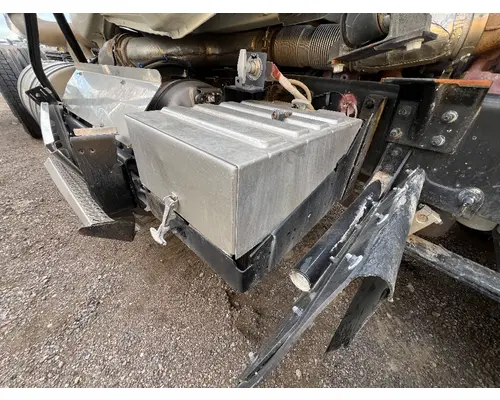 Battery Box MACK CXU612 DTI Trucks