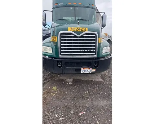 Bumper Assembly, Front Mack CXU612 Holst Truck Parts